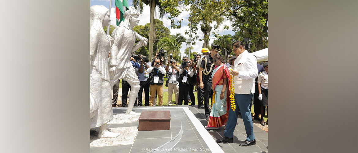 State visit of Hon'ble President of India Smt. Droupadi Murmu to Suriname 04-06 June 2023 - Garlanding Ceremony at the Baba & Mai Monument